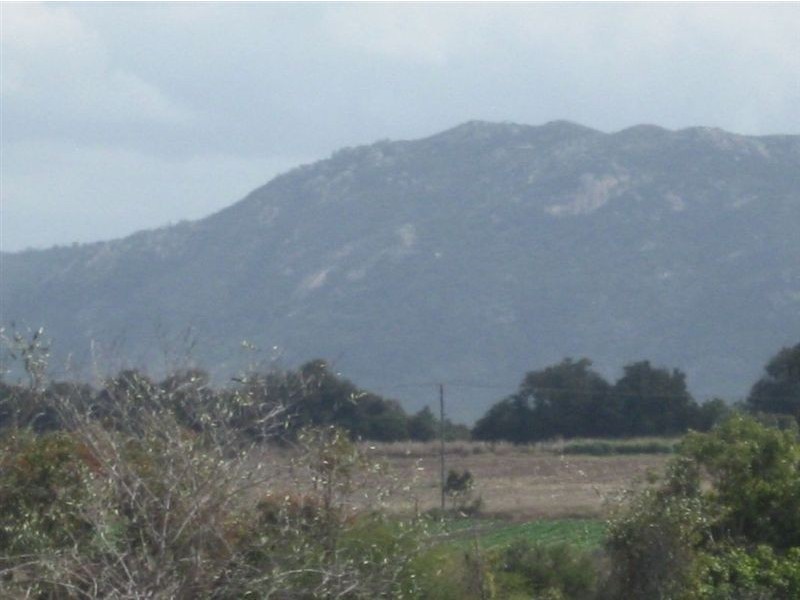 38 Drays Road, Bowen QLD 4805