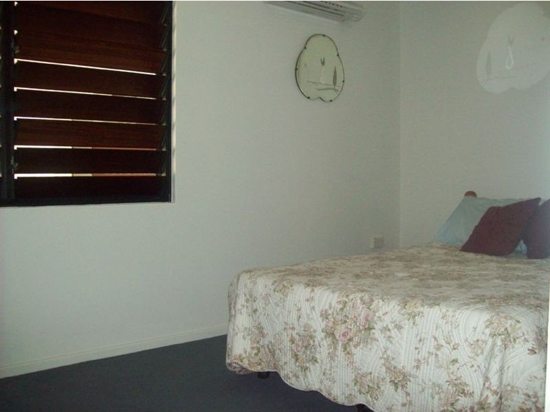 67 Golf Links Road, Bowen QLD 4805