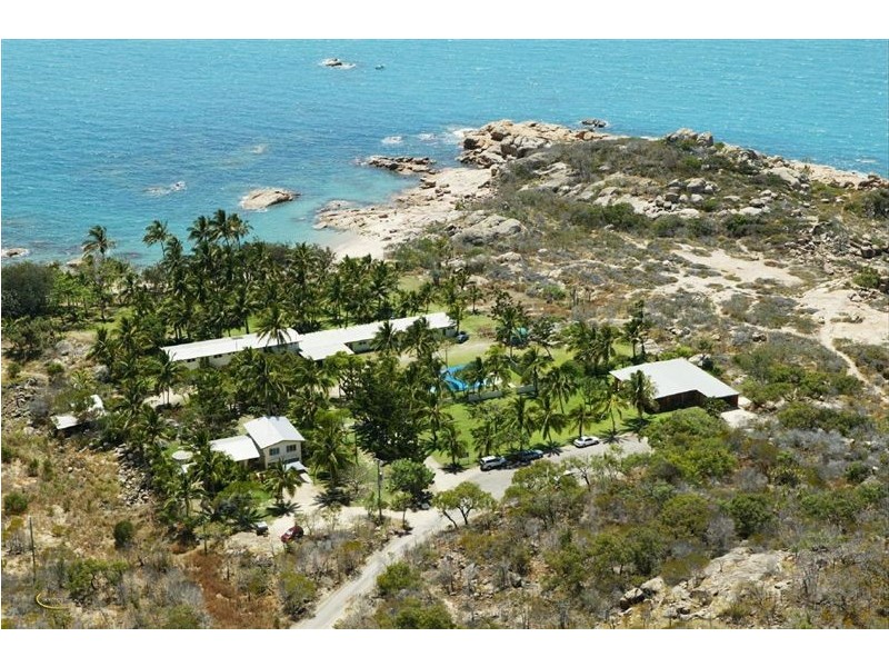 73 Murrays Bay Road, Bowen QLD 4805