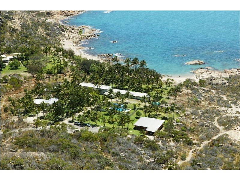 73 Murrays Bay Road, Bowen QLD 4805
