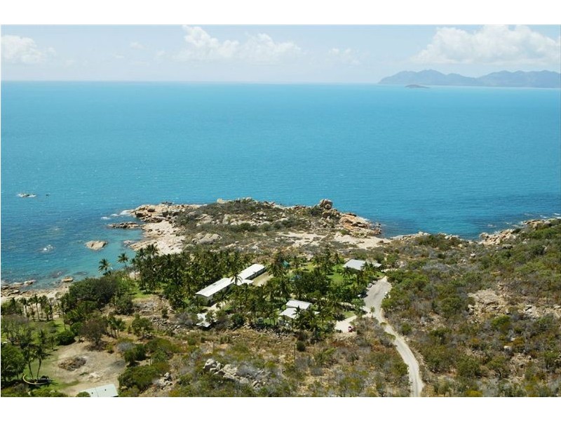 73 Murrays Bay Road, Bowen QLD 4805