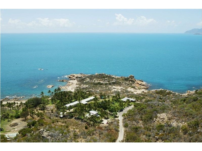73 Murrays Bay Road, Bowen QLD 4805