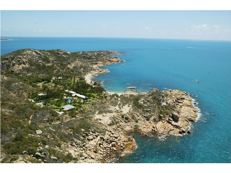 73 Murrays Bay Road, Bowen QLD 4805
