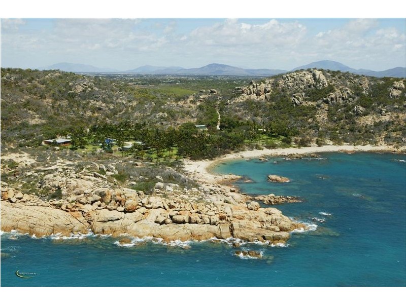 73 Murrays Bay Road, Bowen QLD 4805