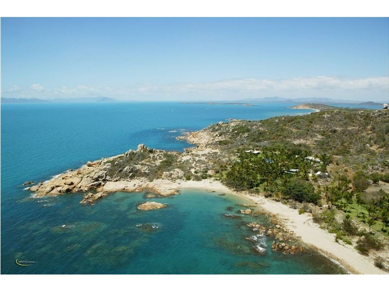 73 Murrays Bay Road, Bowen QLD 4805