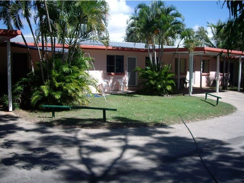 3/41 Crofton Street, Bowen QLD 4805