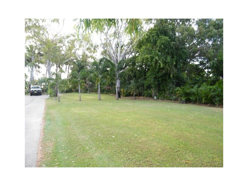 3/41 Crofton Street, Bowen QLD 4805