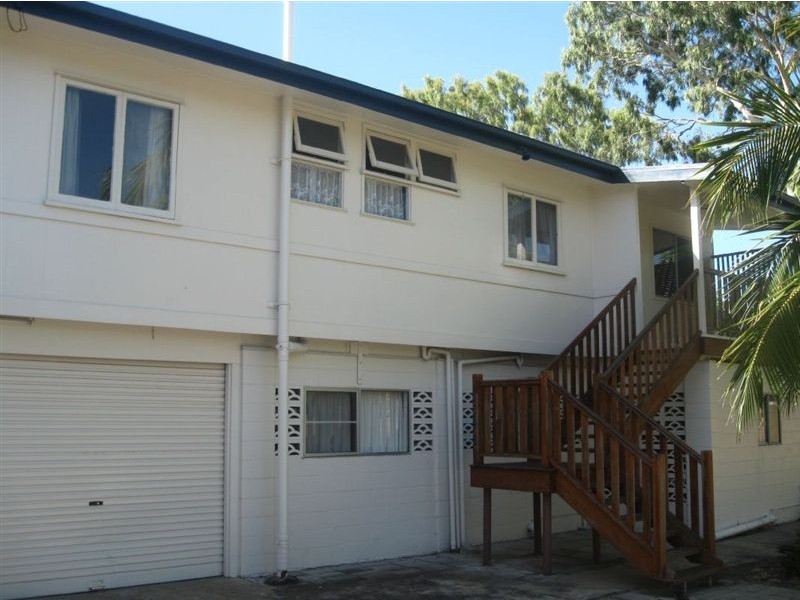 30 Horseshoe Bay Road, Bowen QLD 4805