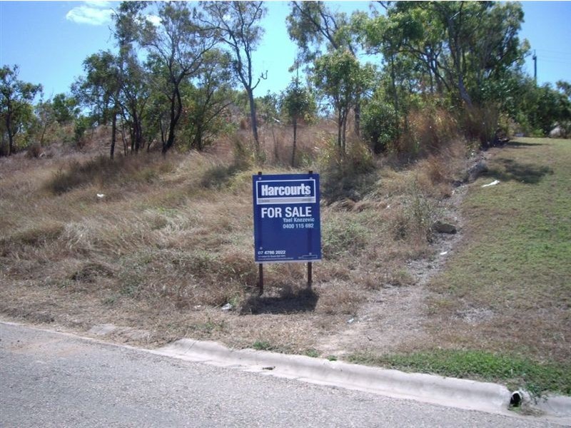 8 Cragie Court, Bowen QLD 4805