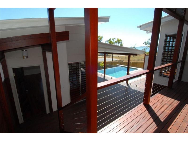 15 Seacove Crescent, Bowen QLD 4805
