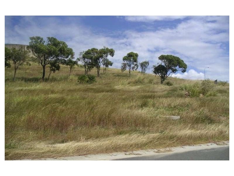 9 Allan Place, Bowen QLD 4805