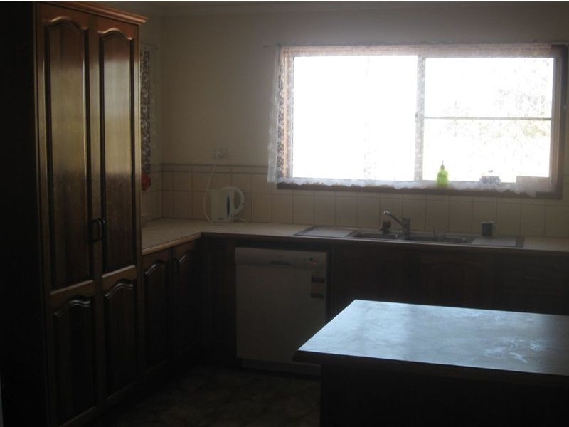 3 Wylie Park  Rd, Bowen QLD 4805