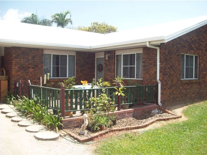 33 Brighton Road, Bowen QLD 4805