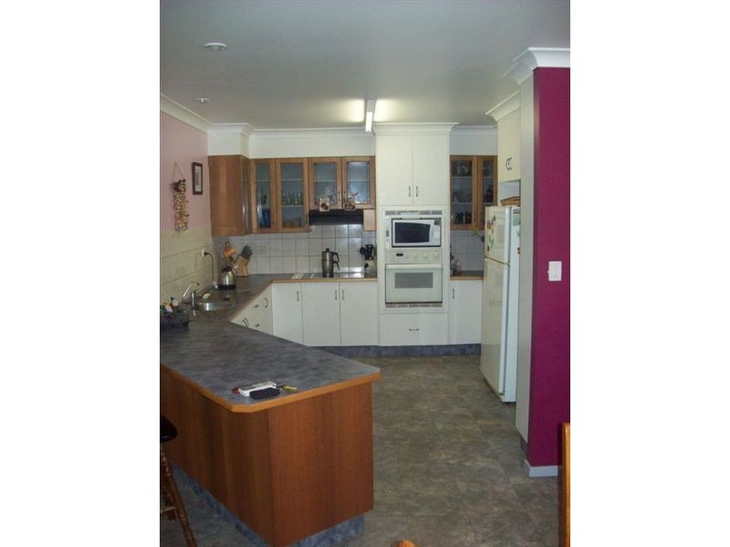 33 Brighton Road, Bowen QLD 4805