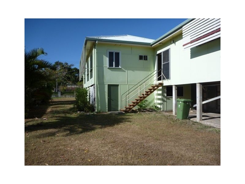 7 Russell Street, Bowen QLD 4805