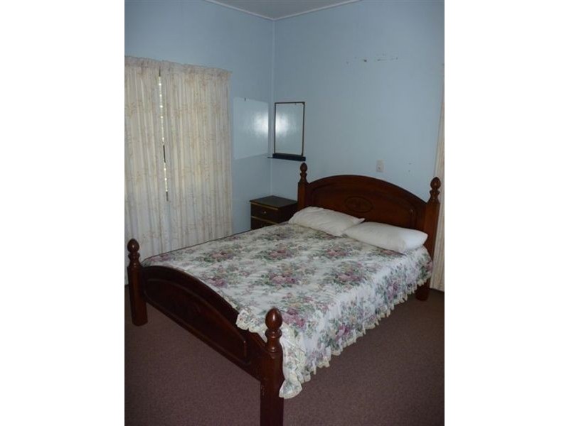 7 Russell Street, Bowen QLD 4805