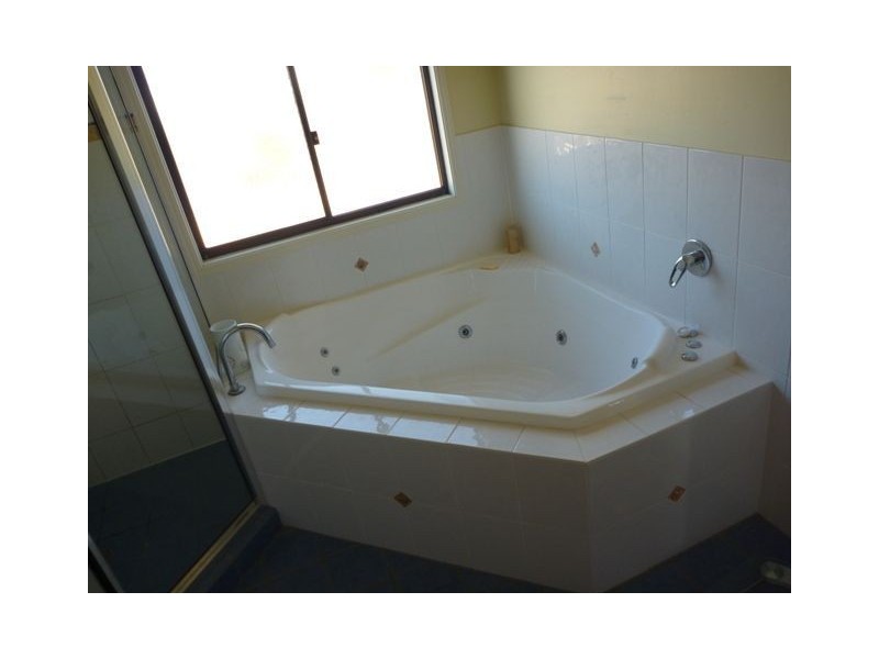 72 Ocean View Drive, Bowen QLD 4805