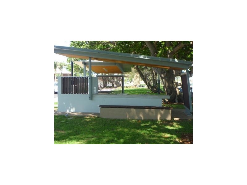 1 Herbert Street, Bowen QLD 4805
