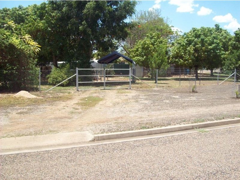 3 Station Street, Scottville QLD 4804