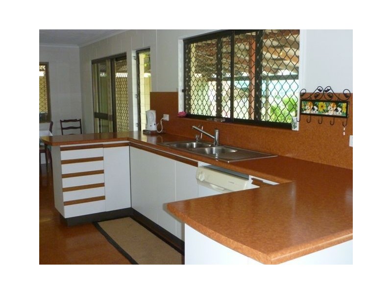 5 Sproule Street, Bowen QLD 4805
