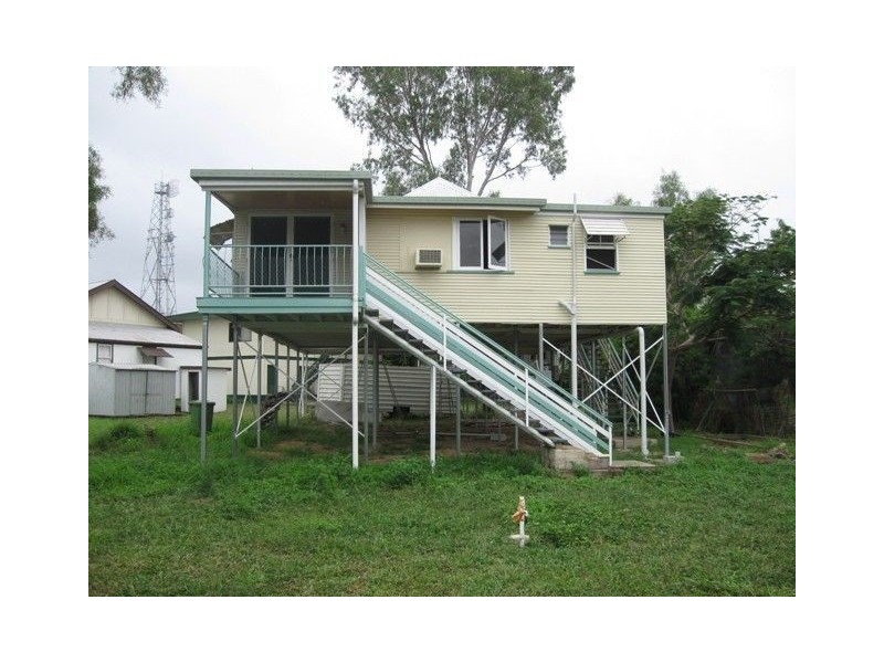 3 Short Street, Collinsville QLD 4804