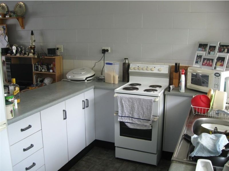 57 Unit 1 Poole Street, Bowen QLD 4805