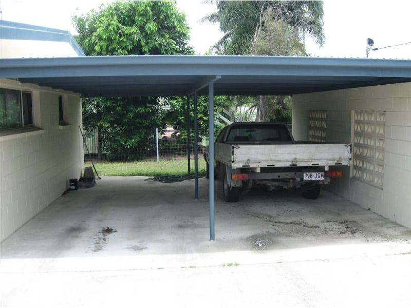 57 Unit 1 Poole Street, Bowen QLD 4805