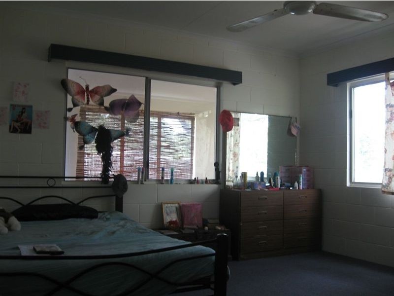 57 Unit 3 Poole Street, Bowen QLD 4805