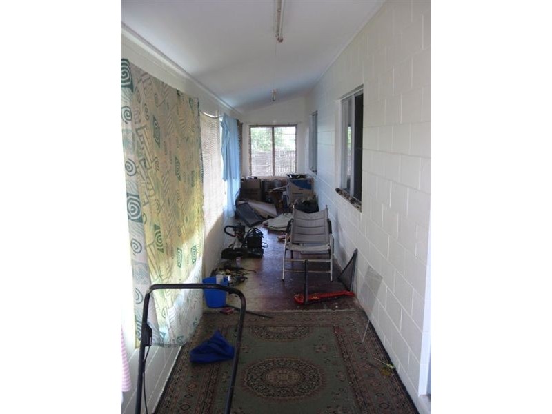 57 Unit 3 Poole Street, Bowen QLD 4805