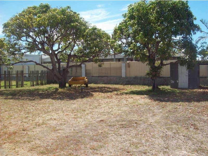 81 Powell Street, Bowen QLD 4805