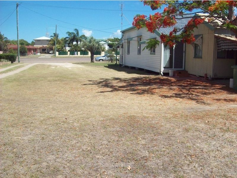 81 powell street, Bowen QLD 4805