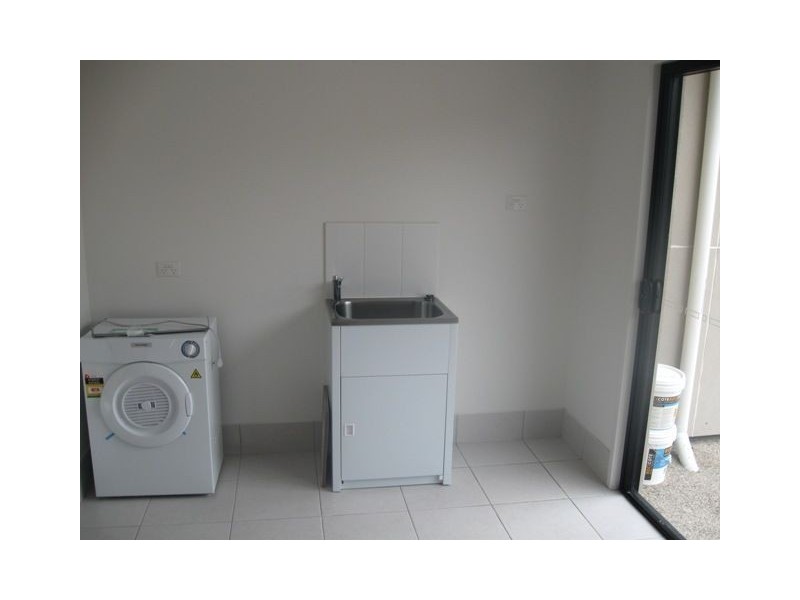 11 Field Street, Bowen QLD 4805