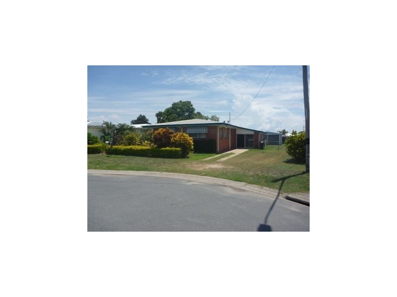 33 Marshall Street, Bowen QLD 4805