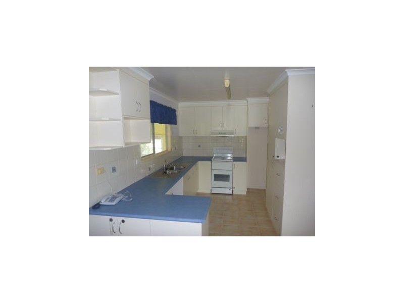 33 Marshall Street, Bowen QLD 4805