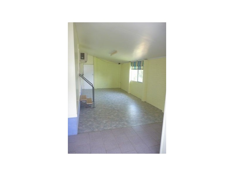33 Marshall Street, Bowen QLD 4805