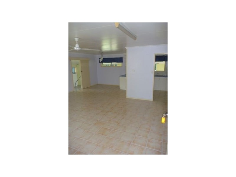 33 Marshall Street, Bowen QLD 4805
