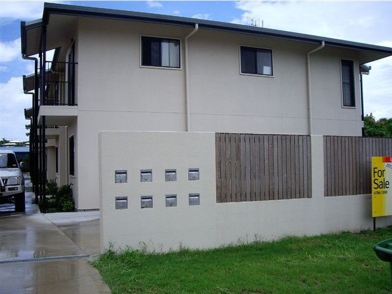 3/34 Poole Street, Bowen QLD 4805