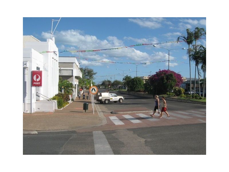 3/34 Poole Street, Bowen QLD 4805