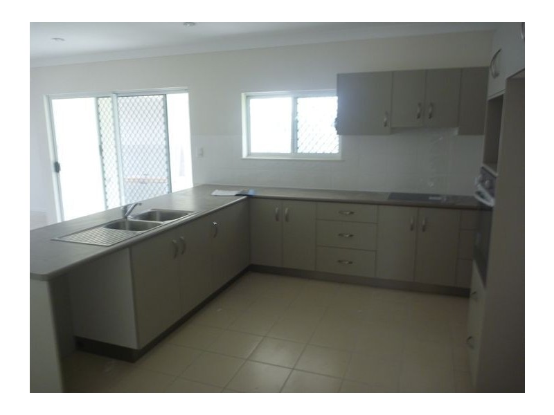 3 Catalina Court, Bowen QLD 4805