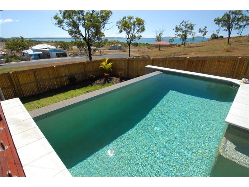 15 Seacove Crescent, Bowen QLD 4805
