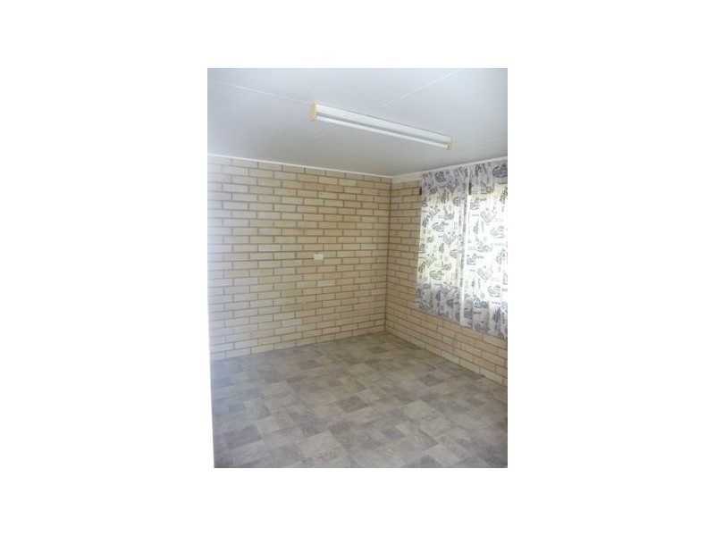 23 Coral St, Bowen QLD 4805