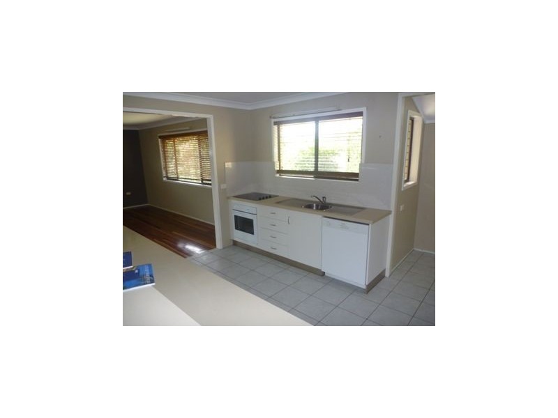 23 Coral St, Bowen QLD 4805