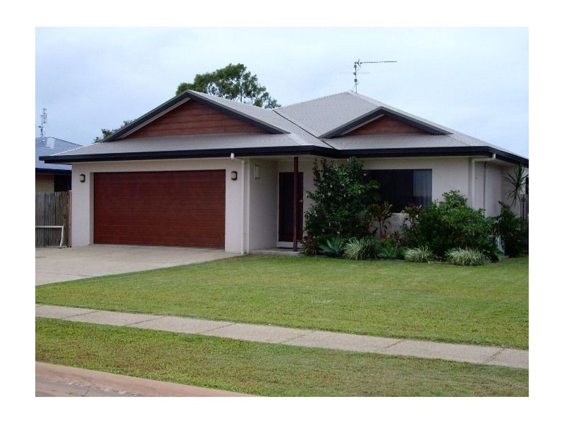 11 Kirkpatrick Court, Bowen QLD 4805