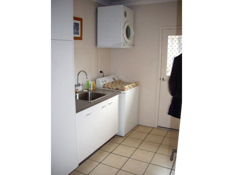 11 Kirkpatrick Court, Bowen QLD 4805