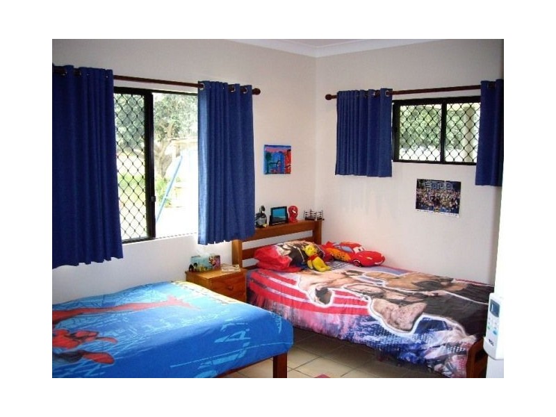 11 Kirkpatrick Court, Bowen QLD 4805