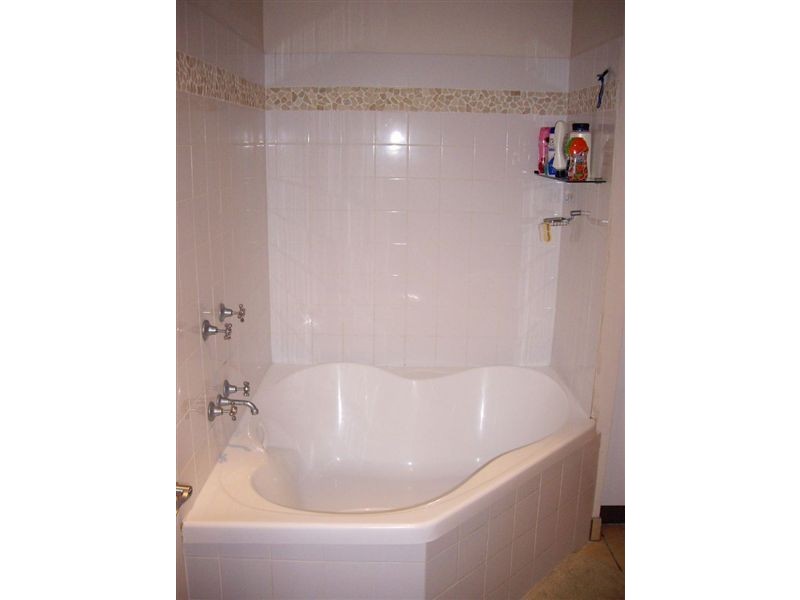 11 Kirkpatrick Court, Bowen QLD 4805