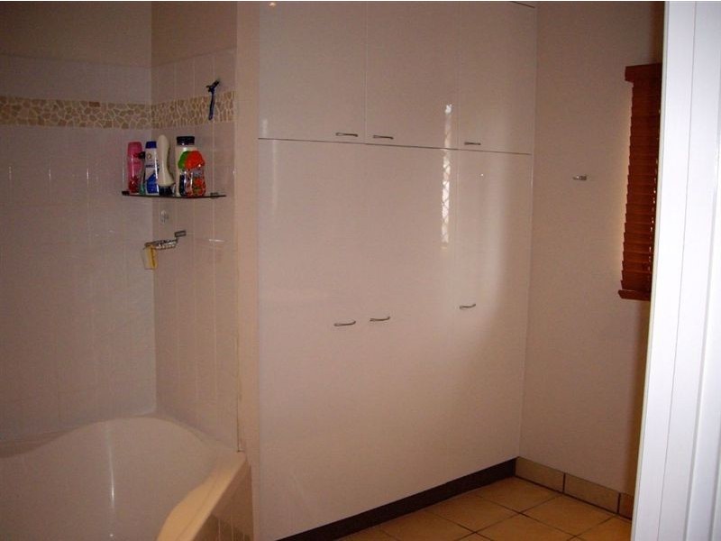 11 Kirkpatrick Court, Bowen QLD 4805