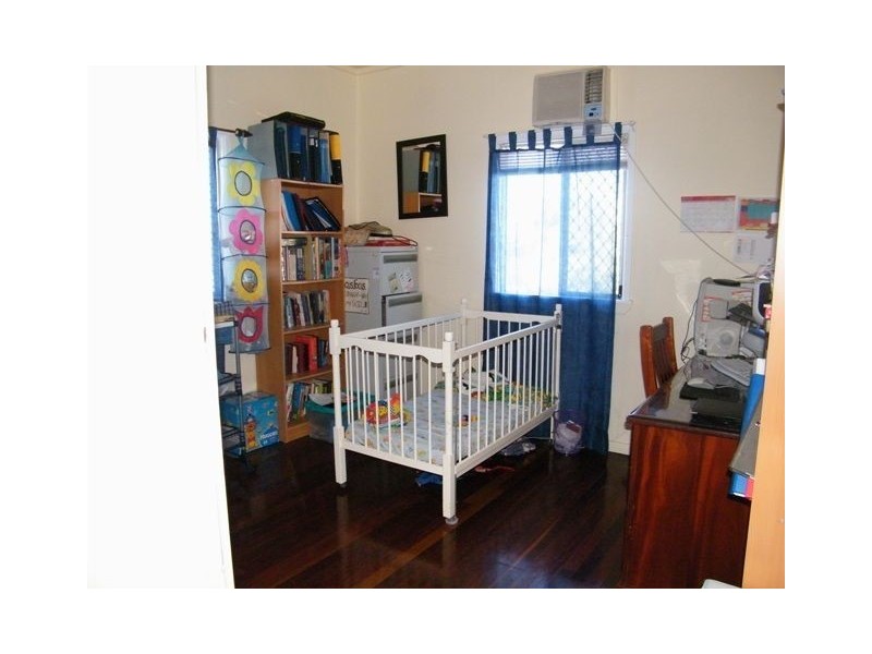 122 Powell Street, Bowen QLD 4805