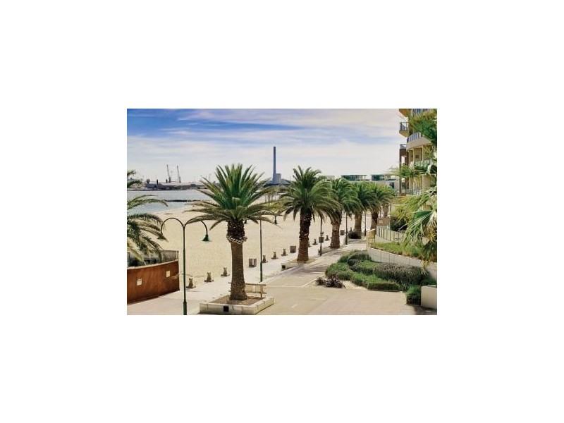 201/2 Pier Street, Port Melbourne VIC 3207