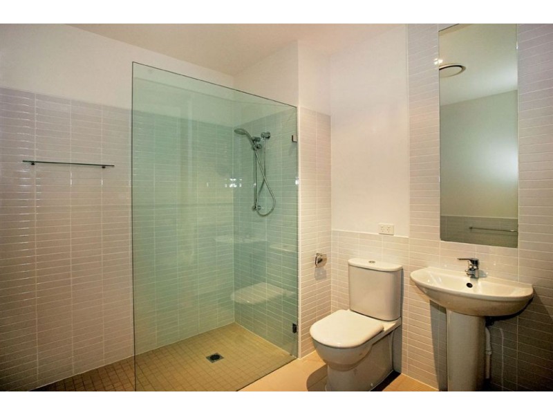 36/243 Collins Street, Melbourne VIC 3000